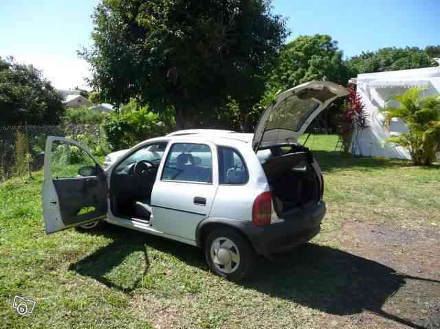 URGENT Vends Opel Corsa 1.2