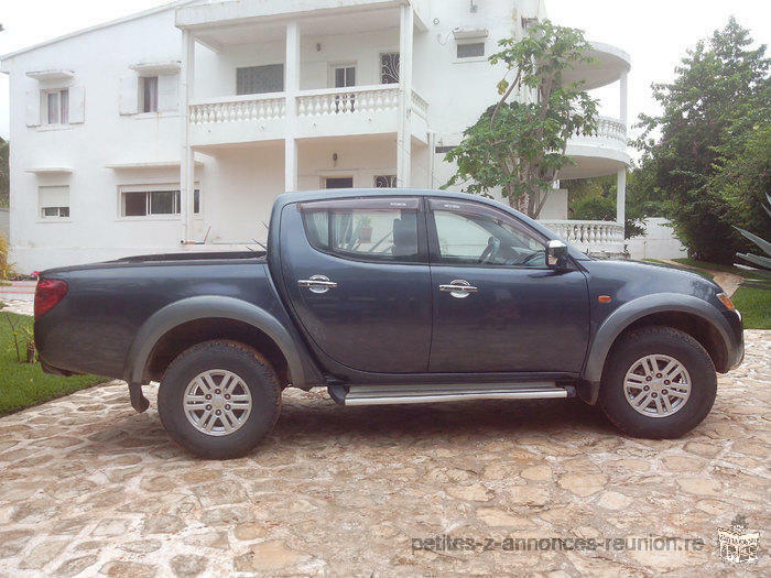 Magnifique 4x4 MITSUBISHI L 200 SPORTERO