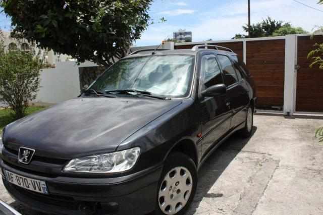 A VENDRE PEUGEOT 306 BREAK