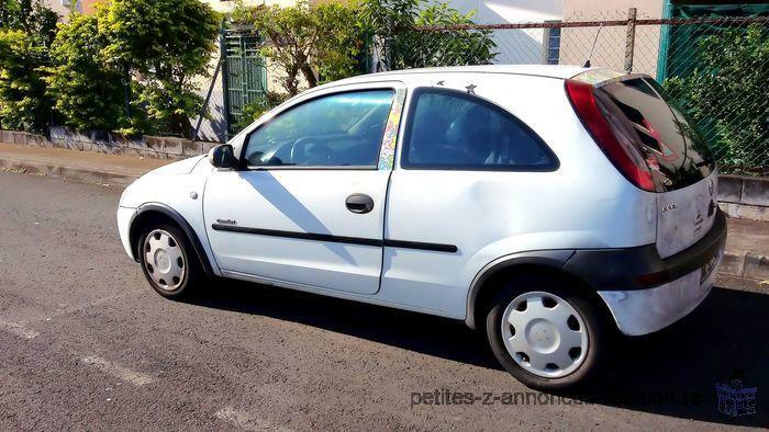 Opel Corsa 1.7 CDTI à réparer