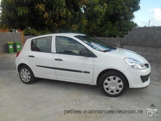 Renault Clio excellent état 1.5 DCI de 5 cv