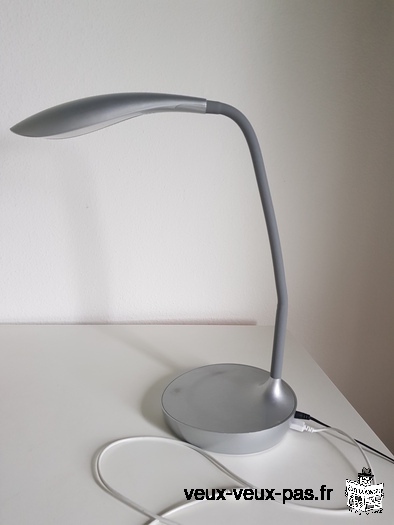 Desk lamp LED with USB charger