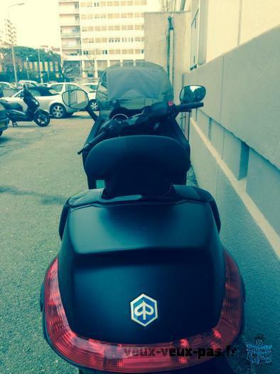 a vendre urgent cause maladie scooter piaggio