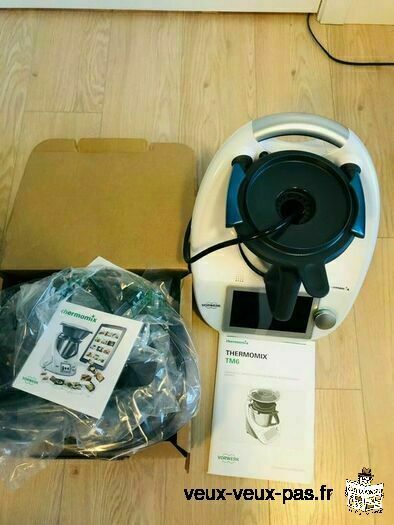 Robot thermomix tm6 en excellent état