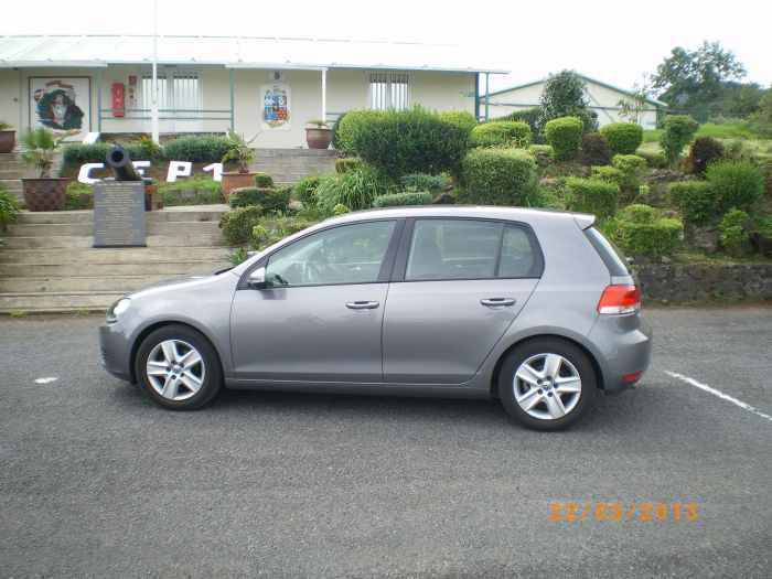 Vend Golf 6 conforline TDI 110 modèle 2009 première main entretien concessionnaire