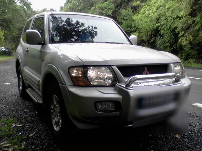 Vends 4X4 PAJERO modèle court