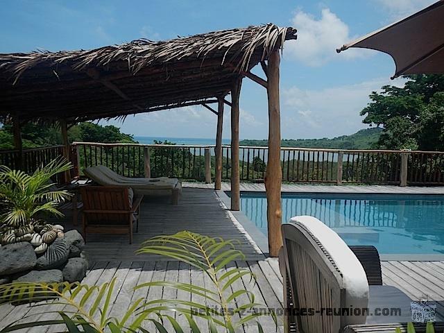 Villa de qualité, meublée, décorée, équipée avec vue mer et grande piscine dans un parc résidentiel