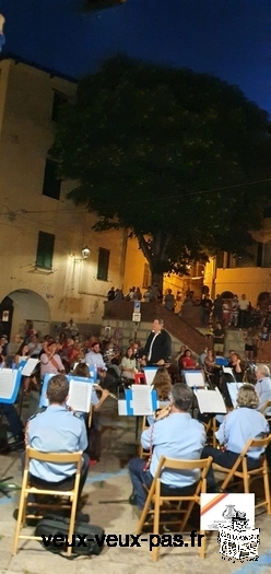 Vitaliano Gallo dirige l'Harmonie Municipale P. Anfossi en Concerto Le 29 Août 2021 TAGGIA (IM)
